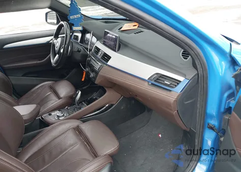 2021 BMW X1 xDrive28I z USA, uszkodzony, nr VIN WBXJG9C06M5T32097